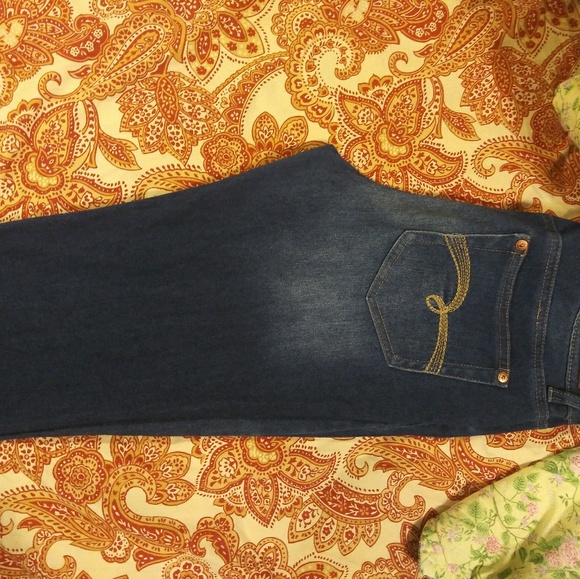 Pants🌺 - Picture 2 of 3